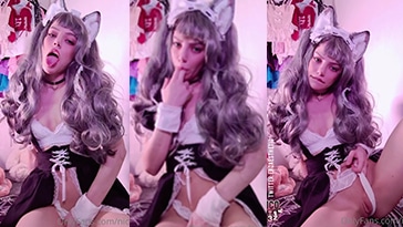 nico b3z fingering pussy cosplay porn video