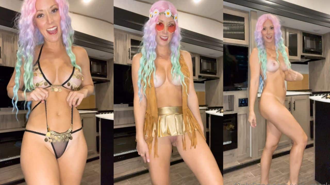 vicky stark halloween try on video leaked