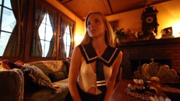 Caroline Zalog Costume Try On Haul Video Leaked 7 icj71ch8a82223vvd33d06